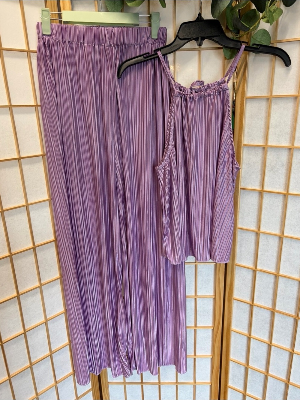 SHEIN Lavender Pleated Tank & Pants Set